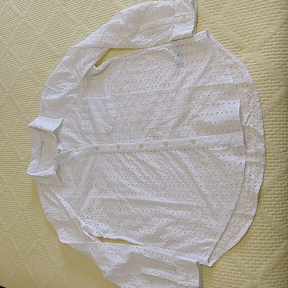🆕 GAP White Eyelet Blouse - Picture 4 of 11